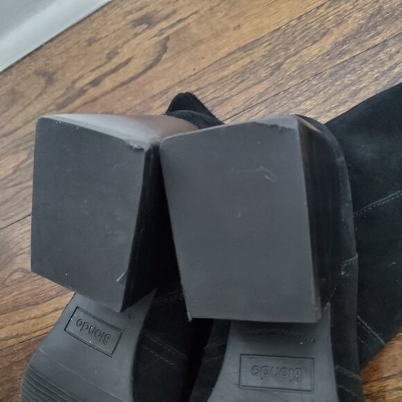 BLONDO "Salome" Waterproof Suede Boots - 10M - Picture 11 of 12